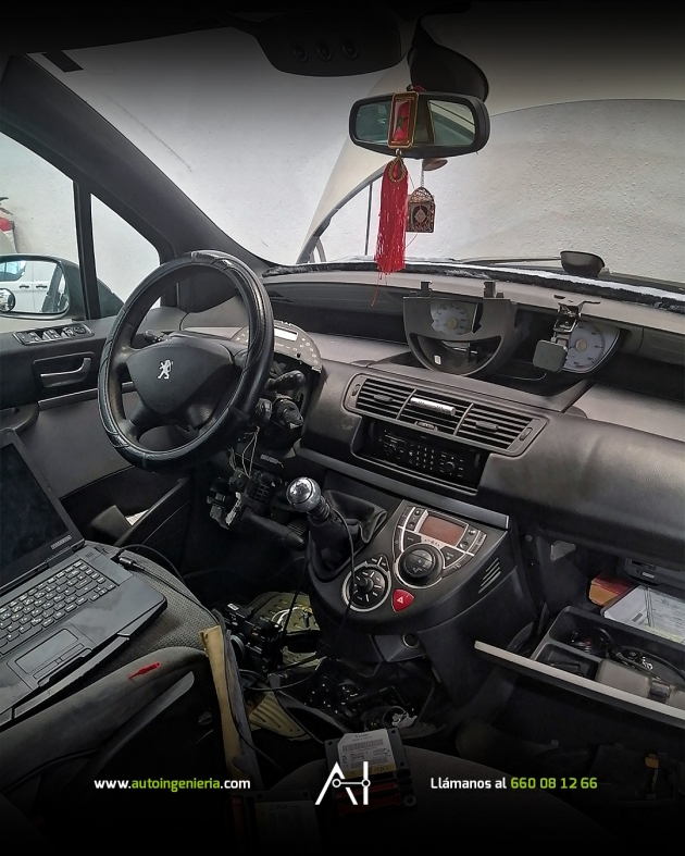 Reparación instalación eléctrica Peugeot 807 Reparación instalación eléctrica Peugeot 807
